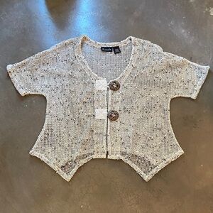 Frazzle size medium Cream Open-Weave Short Sleeve Cardigan with Brown Buttons